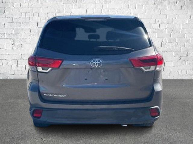 used 2018 Toyota Highlander car, priced at $13,441
