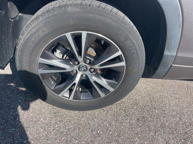 used 2018 Toyota Highlander car, priced at $14,943