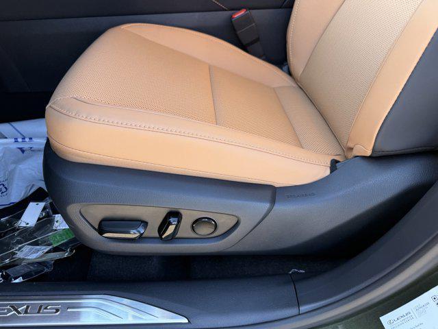 new 2025 Lexus RX 350 car, priced at $53,316
