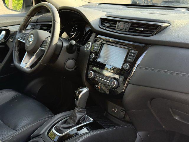 used 2018 Nissan Rogue car, priced at $14,994