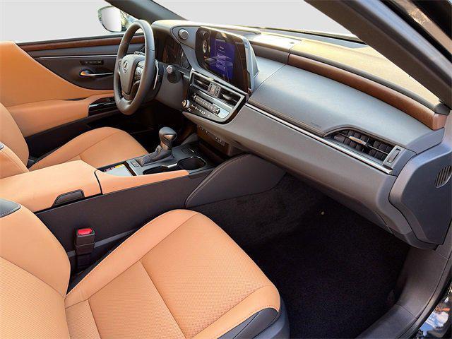 new 2025 Lexus ES 350 car, priced at $45,796