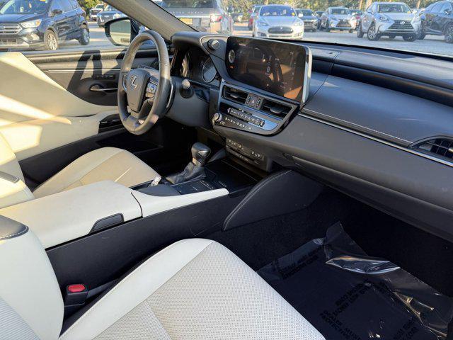 used 2022 Lexus ES 350 car, priced at $33,777