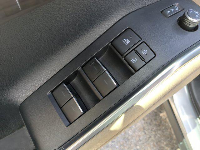 used 2023 Toyota Highlander car, priced at $37,116