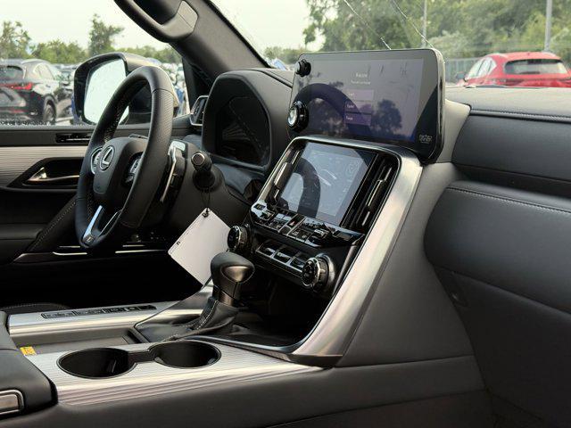 new 2025 Lexus LX 600 car, priced at $113,546