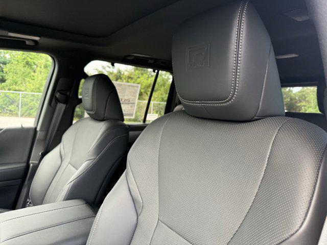 new 2025 Lexus LX 600 car, priced at $113,546