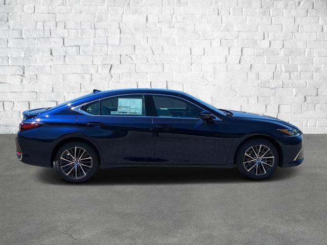 new 2025 Lexus ES 300h car, priced at $48,356
