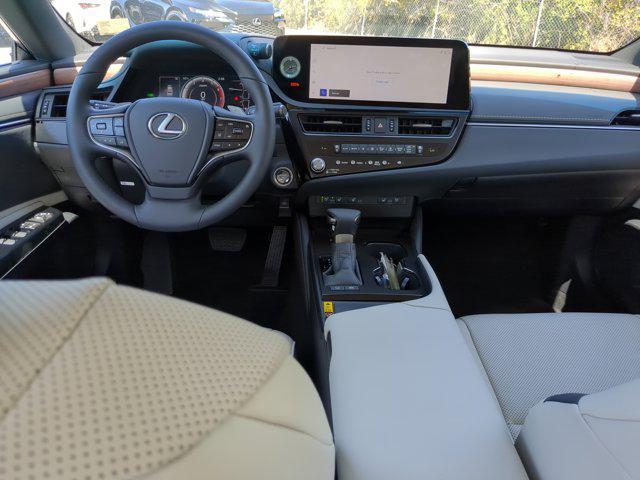 new 2025 Lexus ES 300h car, priced at $48,356