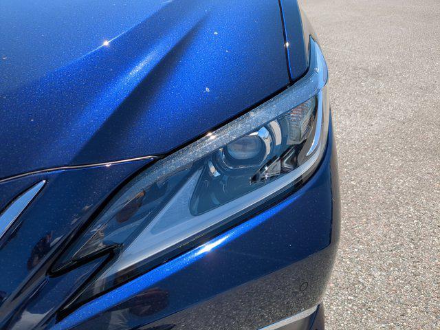 new 2025 Lexus ES 300h car, priced at $48,356