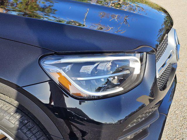 used 2020 Mercedes-Benz GLC 300 car, priced at $28,305