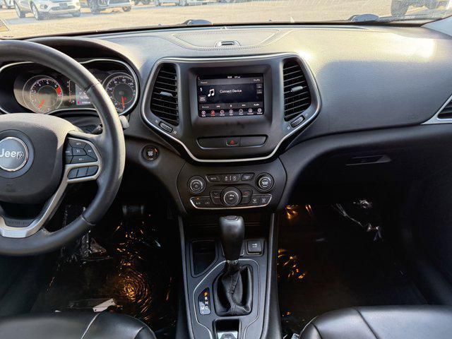 used 2019 Jeep Cherokee car, priced at $15,448