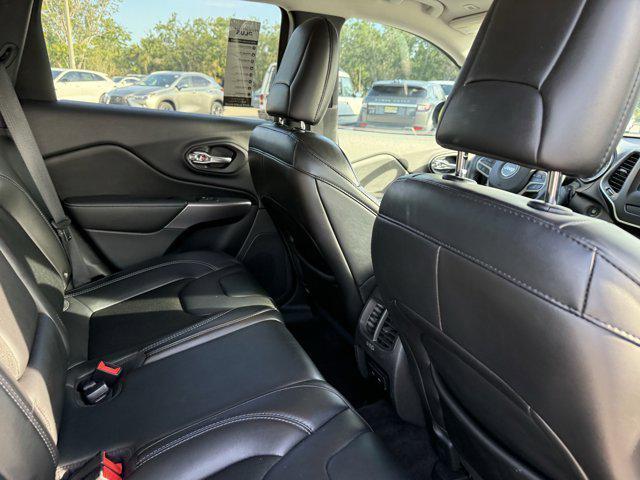 used 2019 Jeep Cherokee car, priced at $15,448