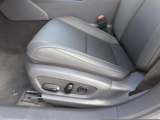 new 2025 Lexus ES 350 car, priced at $46,318