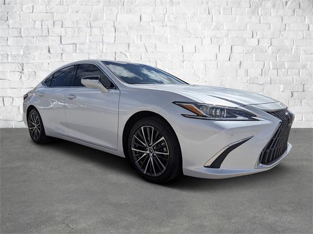 used 2023 Lexus ES 300h car, priced at $33,488