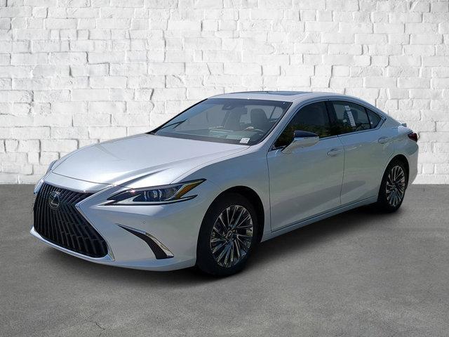 new 2025 Lexus ES 300h car, priced at $52,000