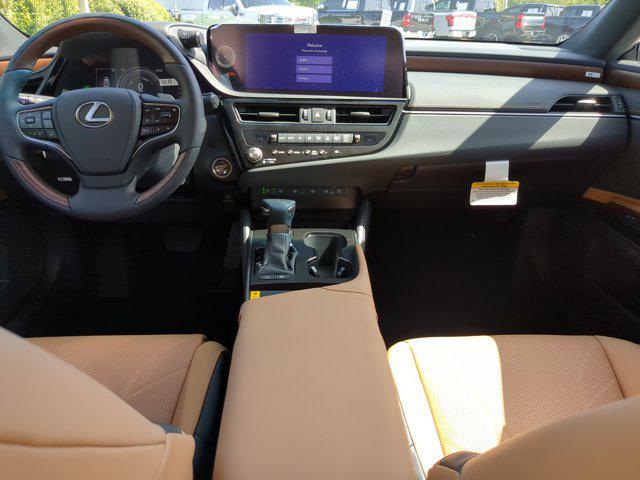 new 2025 Lexus ES 300h car, priced at $52,000