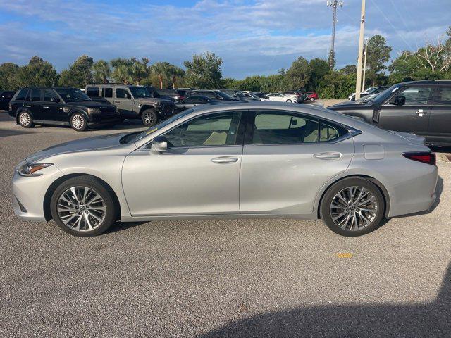 used 2020 Lexus ES 350 car, priced at $32,499