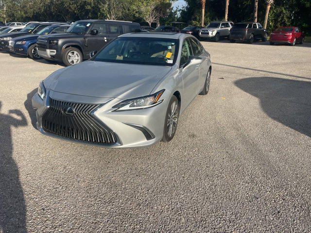 used 2020 Lexus ES 350 car, priced at $32,499