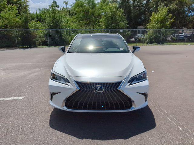 new 2025 Lexus ES 350 car, priced at $48,010