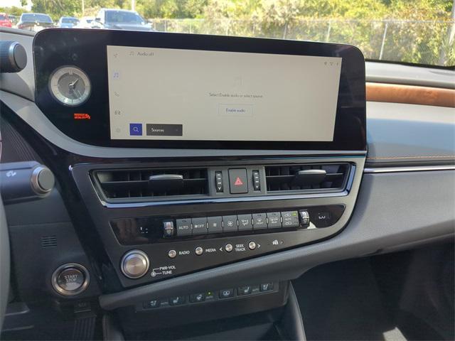 new 2025 Lexus ES 350 car, priced at $48,010