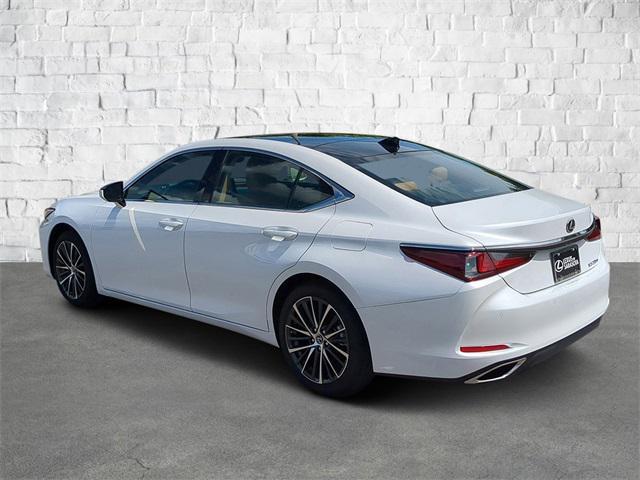 new 2025 Lexus ES 350 car, priced at $48,010