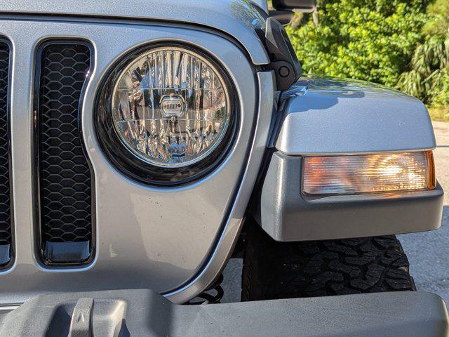 used 2021 Jeep Wrangler Unlimited car, priced at $31,198