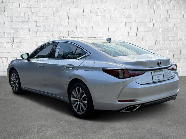 used 2020 Lexus ES 350 car, priced at $30,406