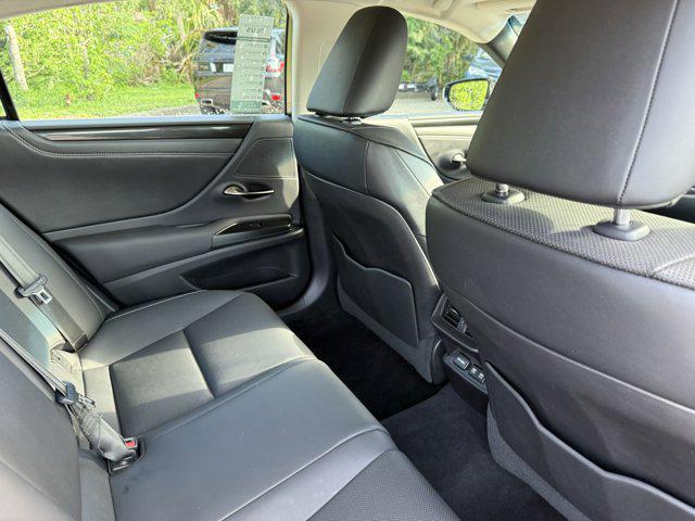 used 2020 Lexus ES 350 car, priced at $30,406