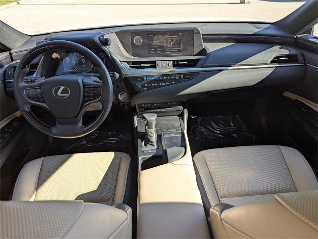 used 2020 Lexus ES 350 car, priced at $30,401
