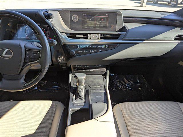 used 2020 Lexus ES 350 car, priced at $30,401