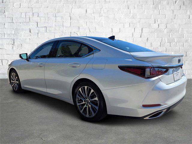 used 2020 Lexus ES 350 car, priced at $30,401