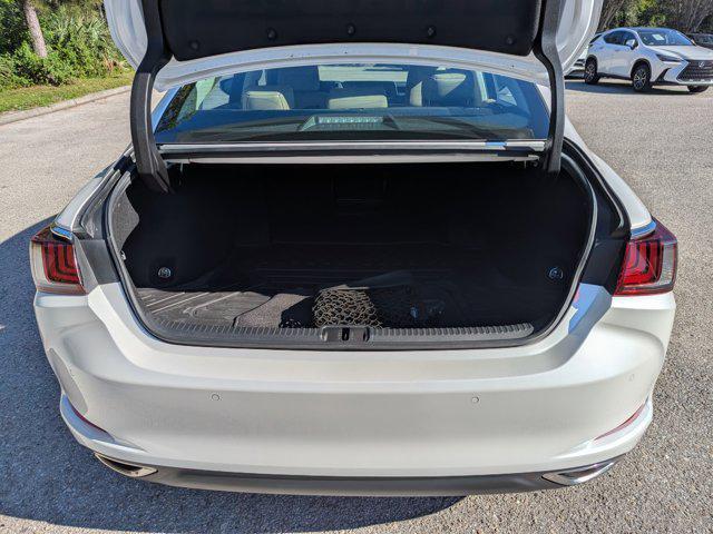 used 2020 Lexus ES 350 car, priced at $33,195