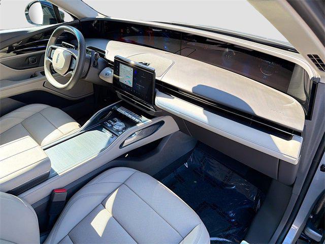 used 2024 Lincoln Nautilus car, priced at $38,888
