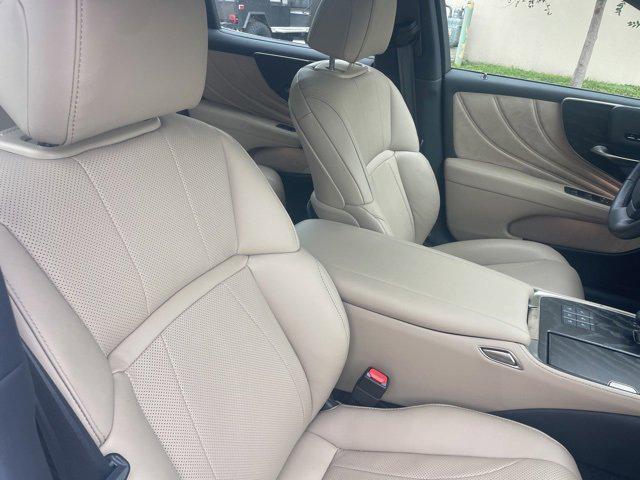 used 2024 Lexus LS 500 car, priced at $78,596