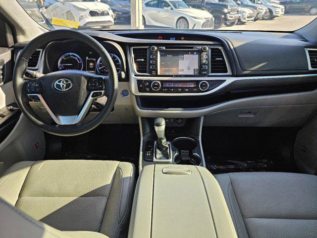 used 2019 Toyota Highlander Hybrid car, priced at $35,265