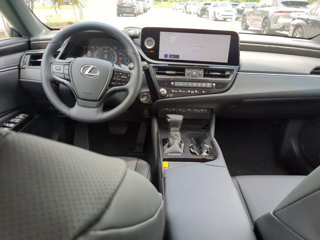 new 2025 Lexus ES 350 car, priced at $47,602