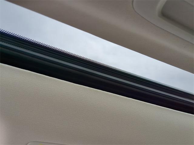 new 2025 Lexus ES 300h car, priced at $48,816