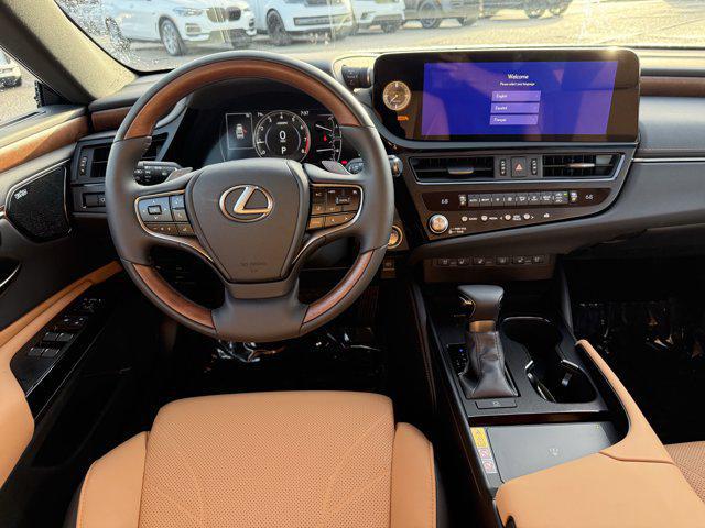 used 2025 Lexus ES 350 car, priced at $53,789