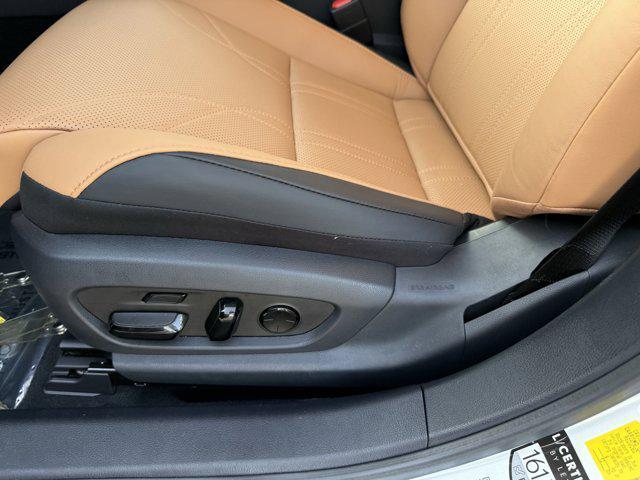 used 2025 Lexus ES 350 car, priced at $53,789