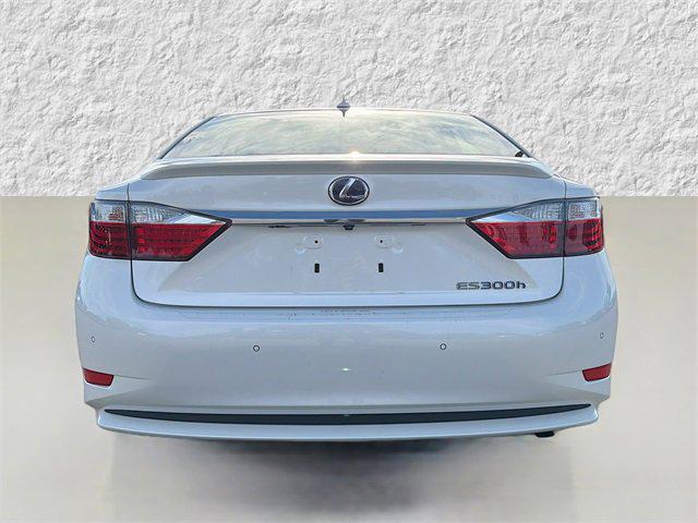 used 2013 Lexus ES 300h car, priced at $13,998