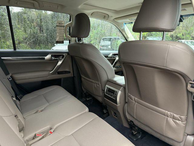 used 2021 Lexus GX 460 car, priced at $42,998