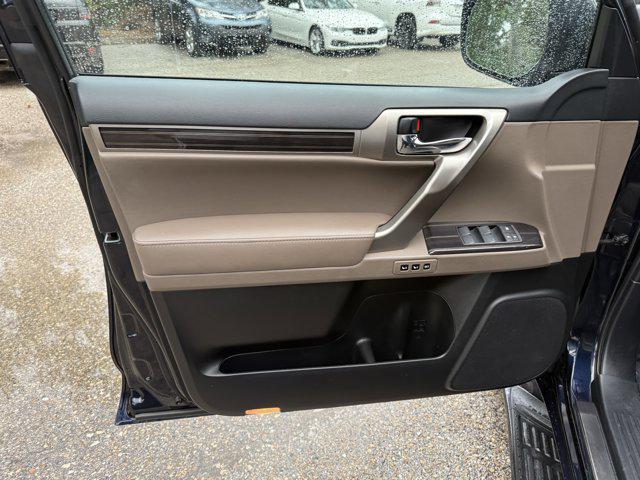 used 2021 Lexus GX 460 car, priced at $42,998
