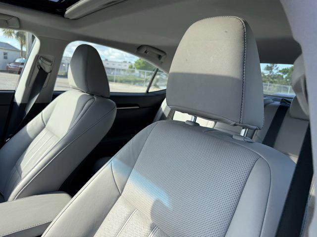 used 2018 Lexus ES 350 car, priced at $24,448