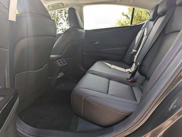 used 2025 Lexus ES 350 car, priced at $42,424