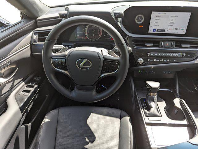 used 2025 Lexus ES 350 car, priced at $42,424