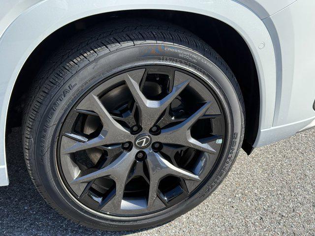 new 2025 Lexus TX 500h car, priced at $70,915