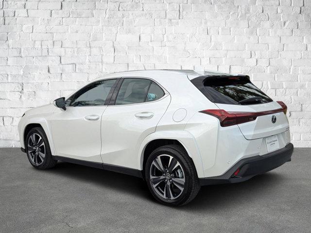 used 2025 Lexus UX 300h car, priced at $40,447