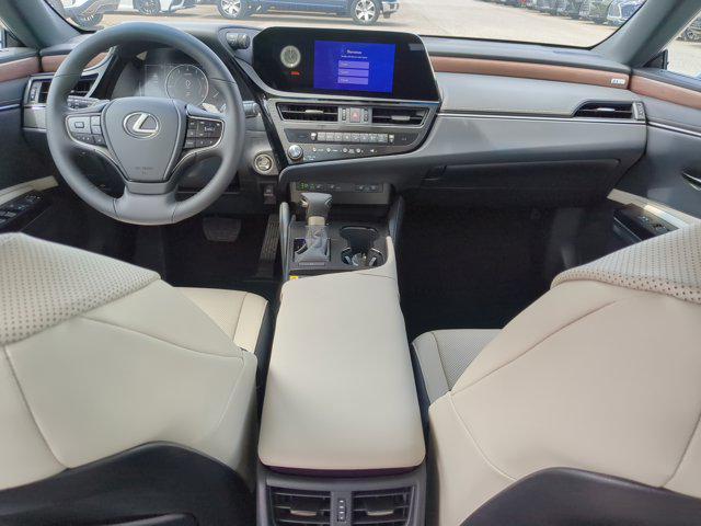new 2025 Lexus ES 350 car, priced at $45,450