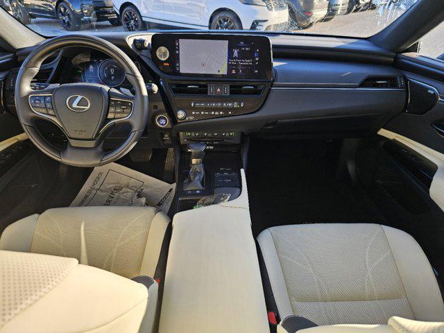 used 2022 Lexus ES 300h car, priced at $40,698