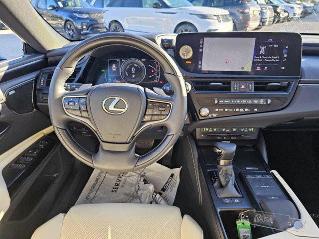 used 2022 Lexus ES 300h car, priced at $40,698