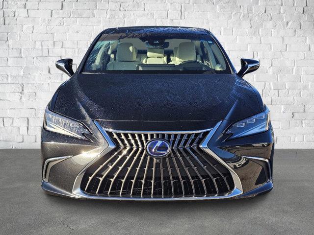 used 2022 Lexus ES 300h car, priced at $40,698